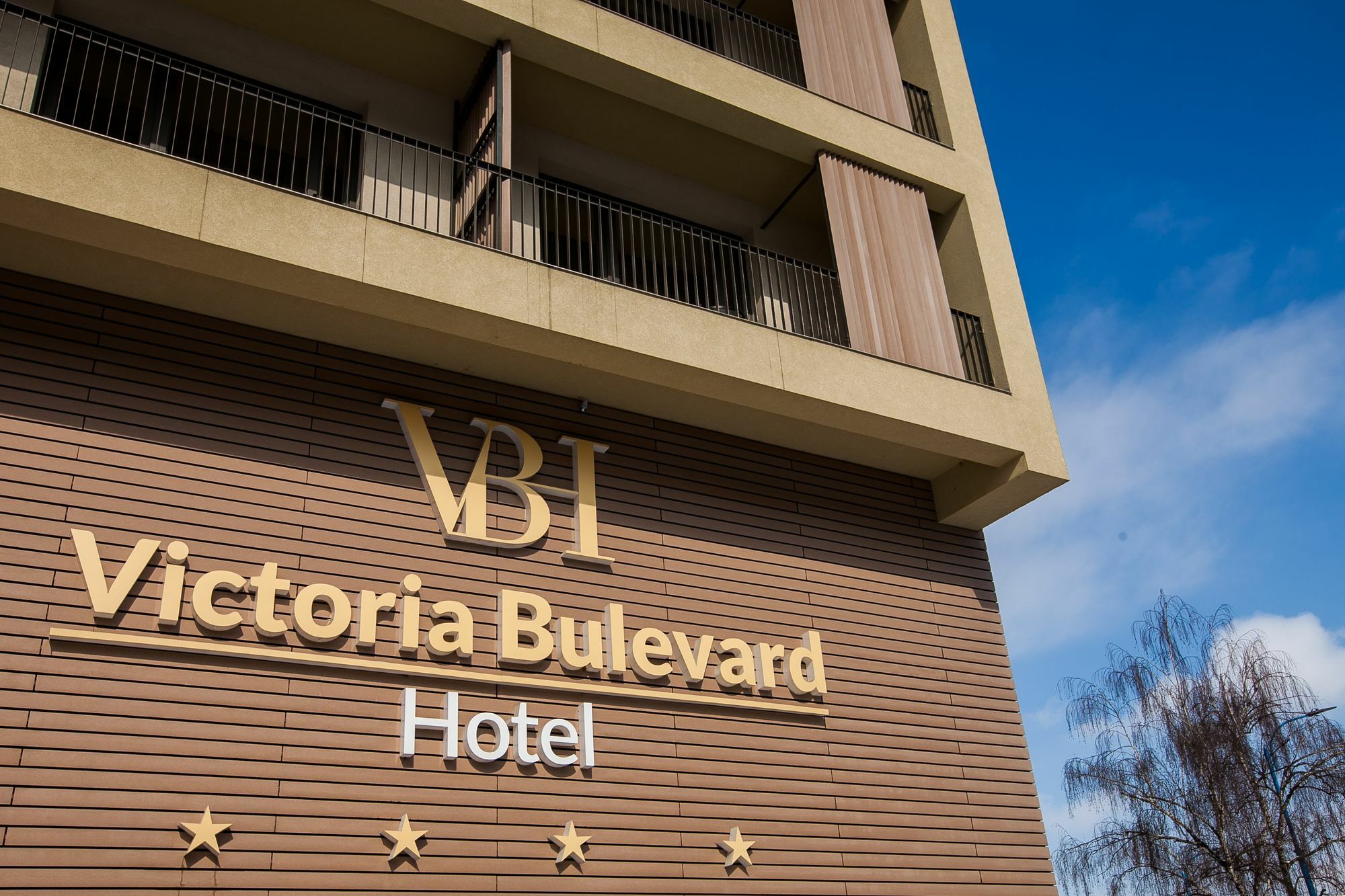 Victoria Bulevard Hotel Brasov Exterior photo